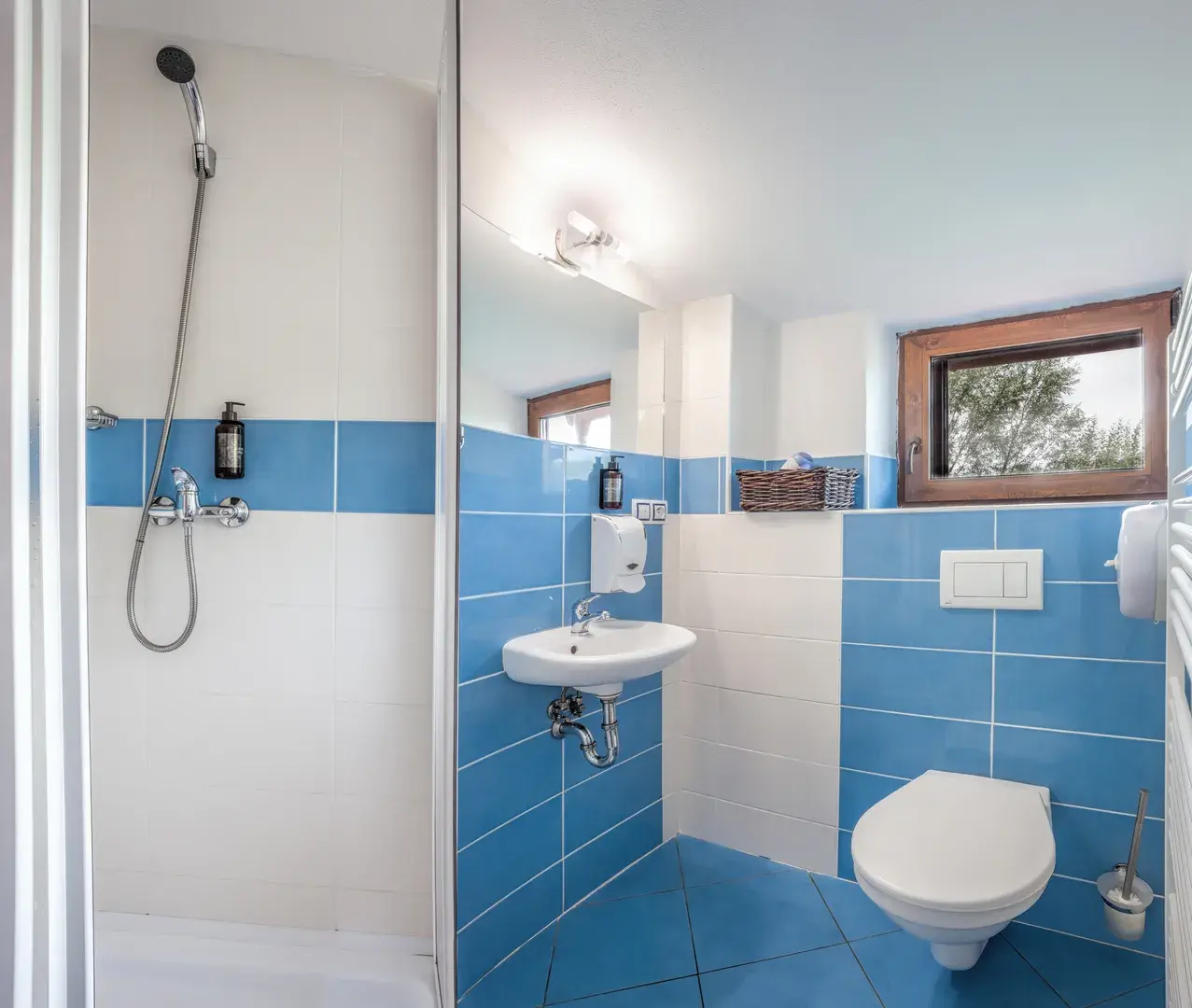 Třílůžkový pokoj 1